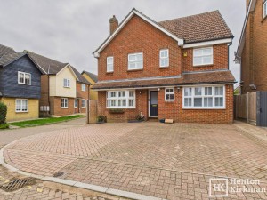 5 bedroom Detached for sale in Billericay