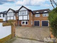 5 bedroom Detached for sale in Billericay