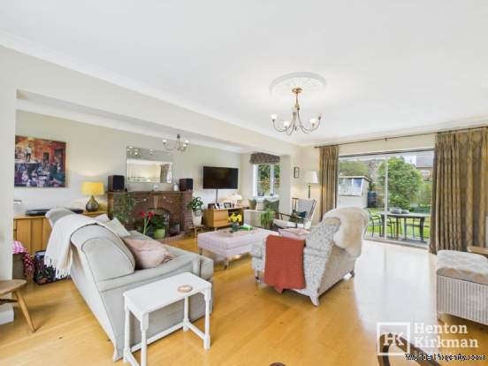 Additional Property Image 4 bedroom Detached for sale in Billericay 3