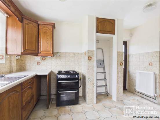 Additional Property Image 2 bedroom Detached Bungalow for sale in Brentwood 9