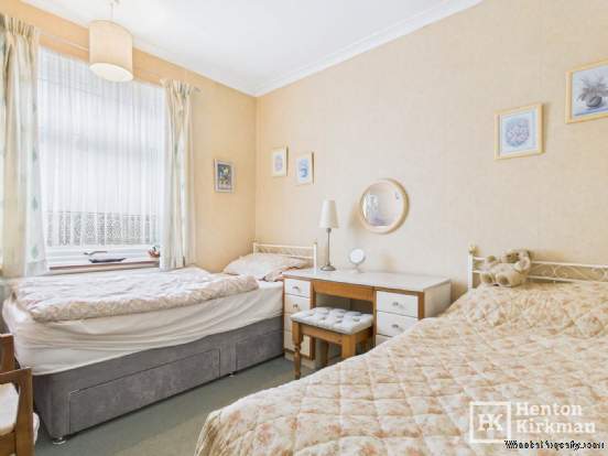 Additional Property Image 3 bedroom Detached Bungalow for sale in Southend On Sea 8