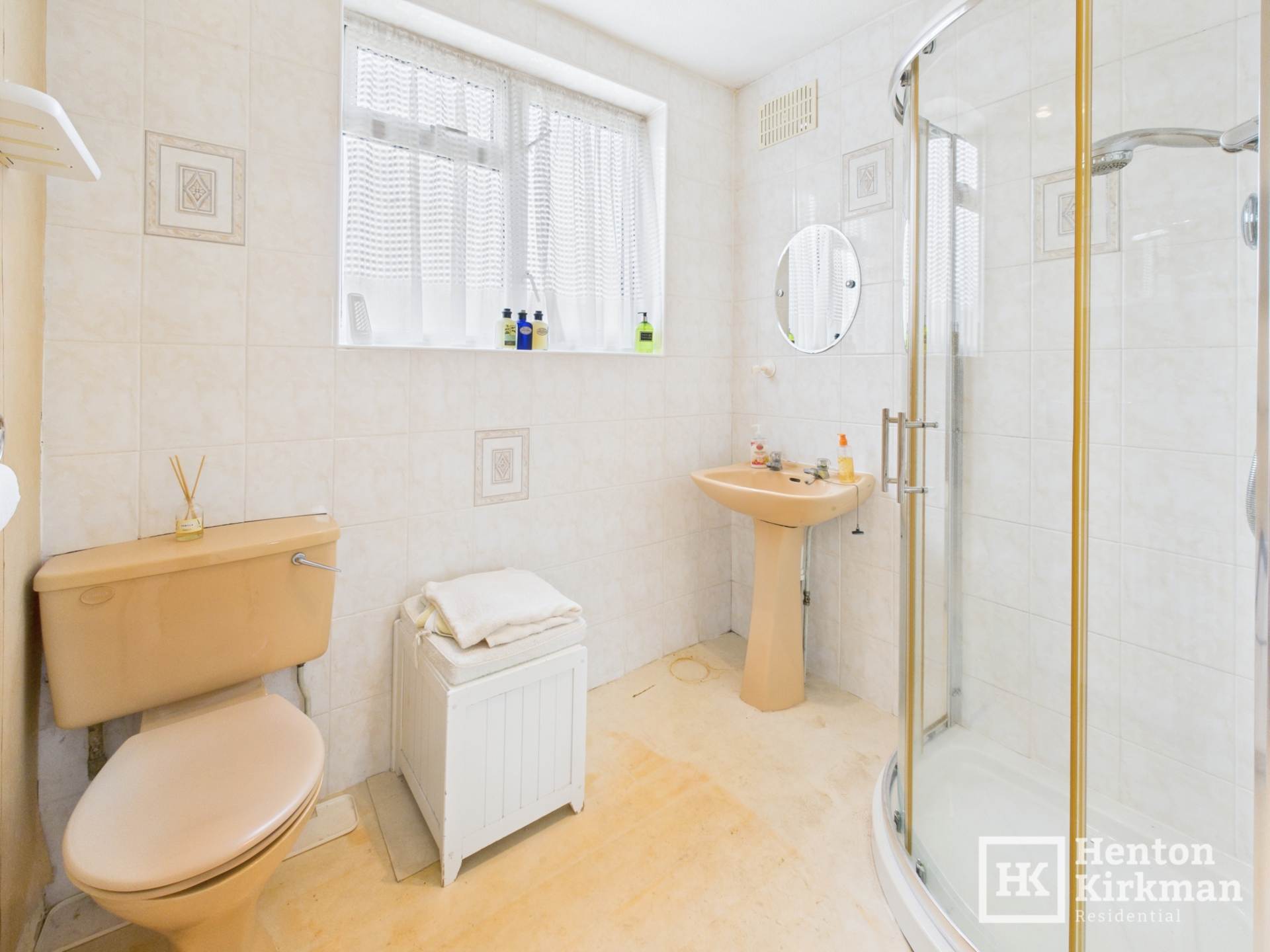 Additional Property Image 3 bedroom Semi Detached for sale in Billericay 17