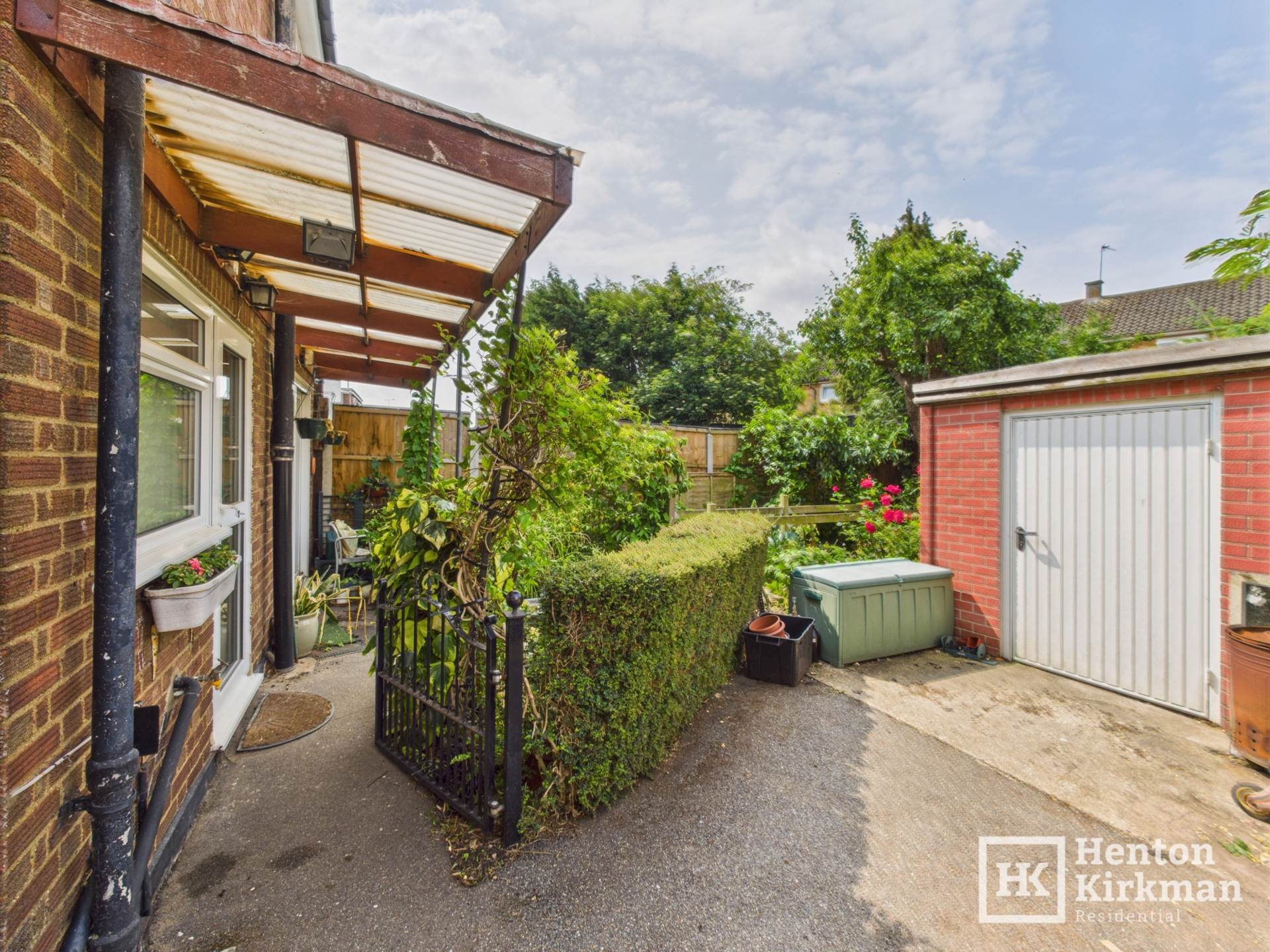 Additional Property Image 3 bedroom Semi Detached for sale in Billericay 19