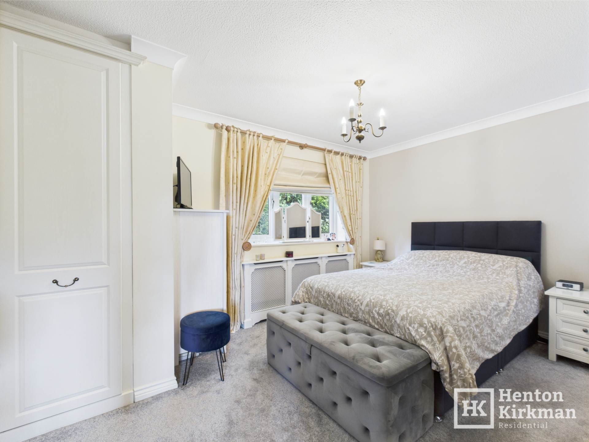 Additional Property Image 4 bedroom Detached for sale in Basildon 12