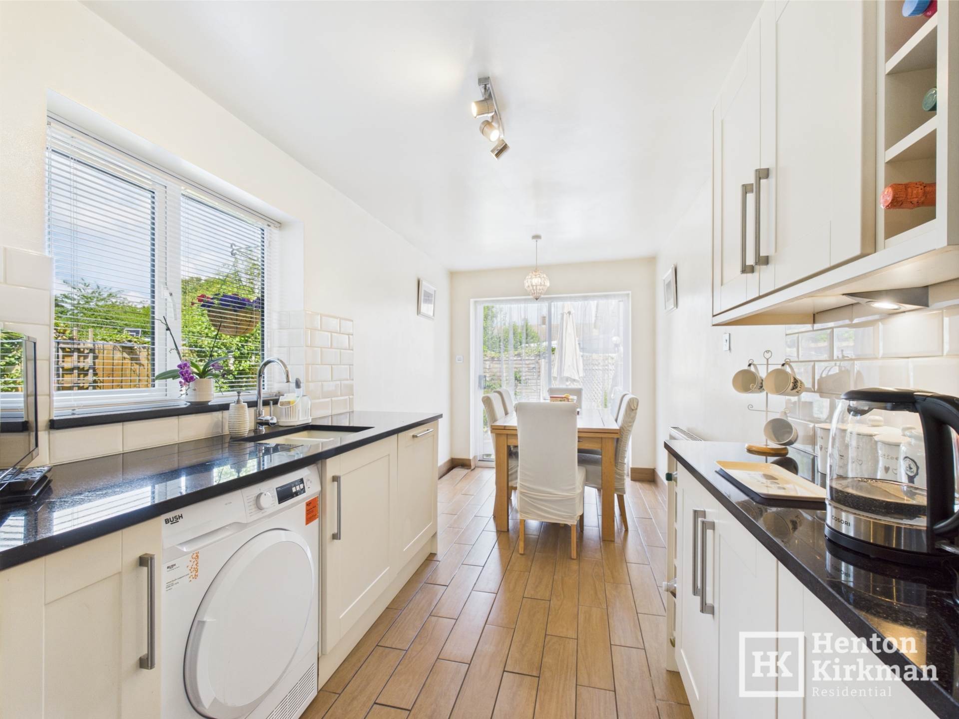 Additional Property Image 3 bedroom Terraced for sale in Basildon 5