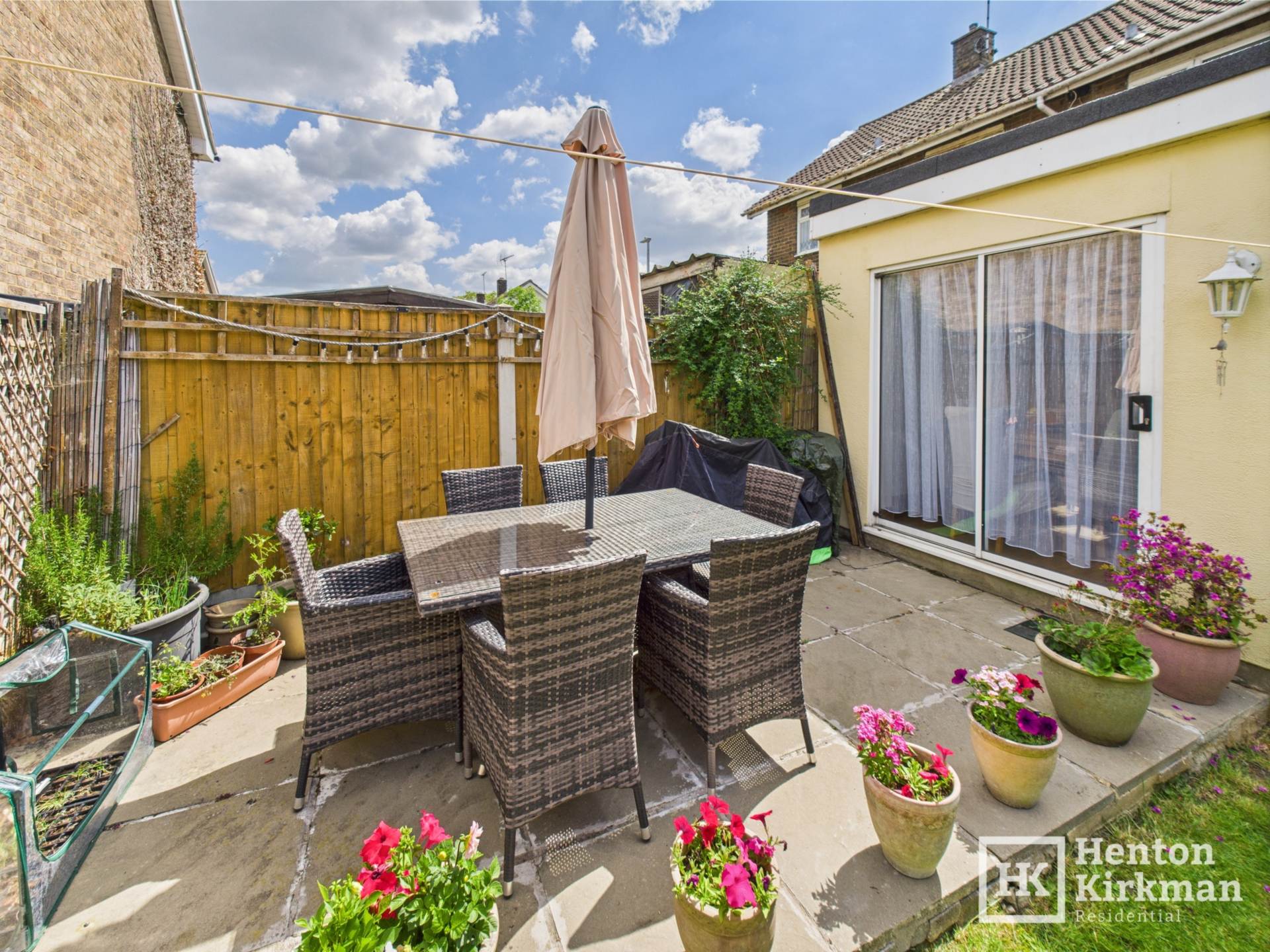 Additional Property Image 3 bedroom Terraced for sale in Basildon 18