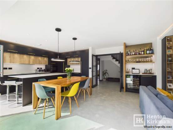 Additional Property Image 4 bedroom Detached for sale in Billericay 4