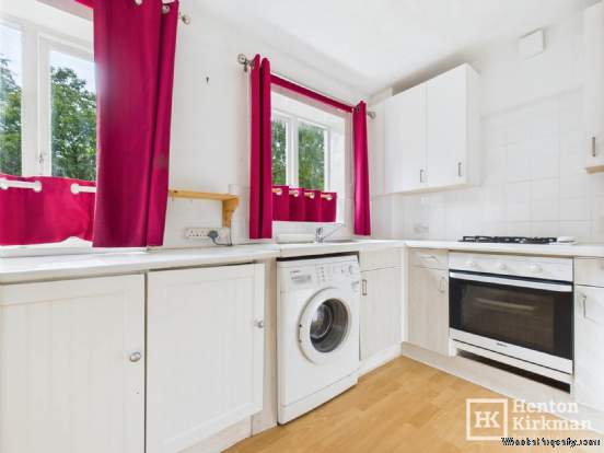 Additional Property Image 1 bedroom Terraced for sale in Billericay 4