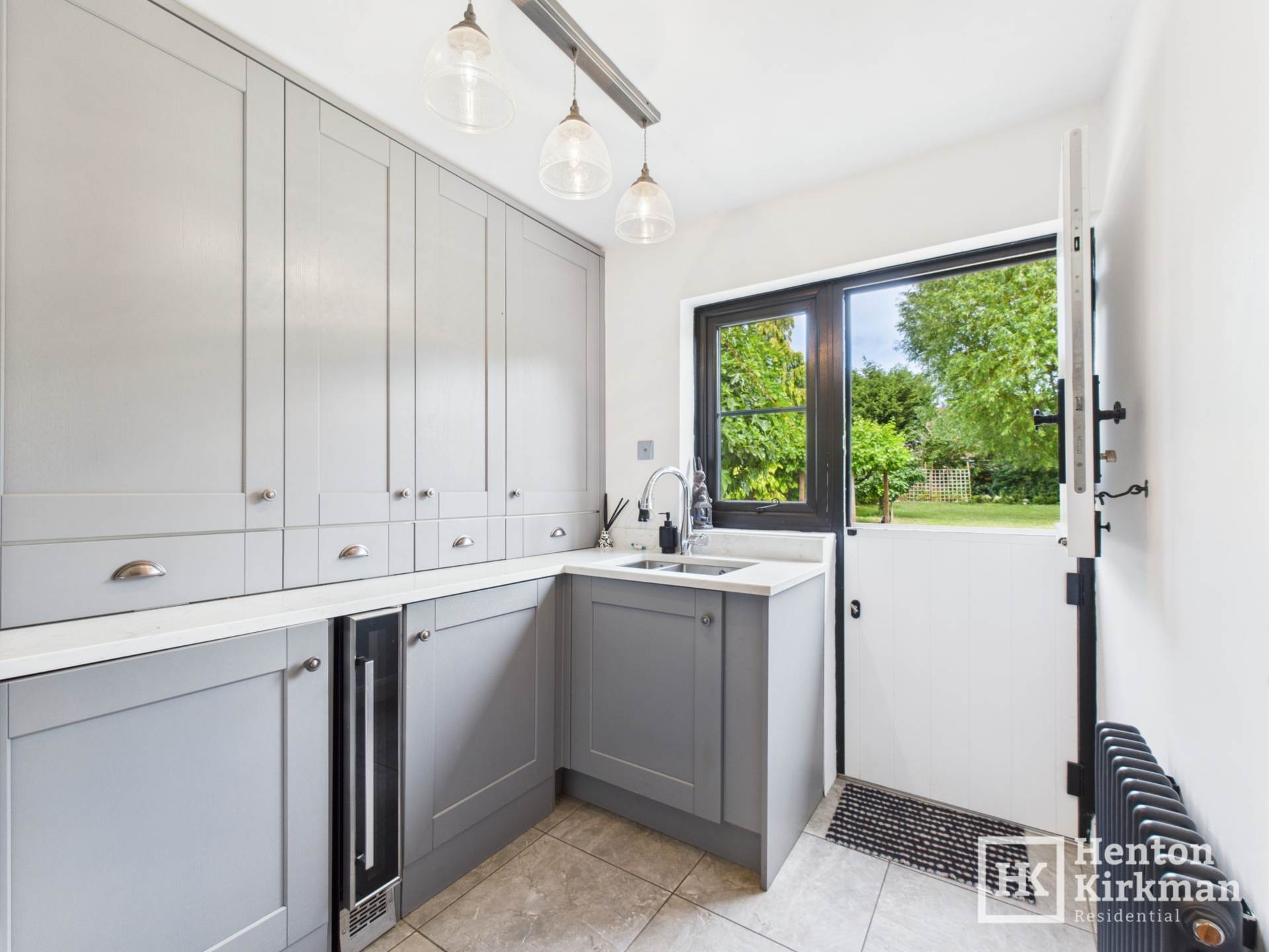 Additional Property Image 3 bedroom Detached for sale in Billericay 12