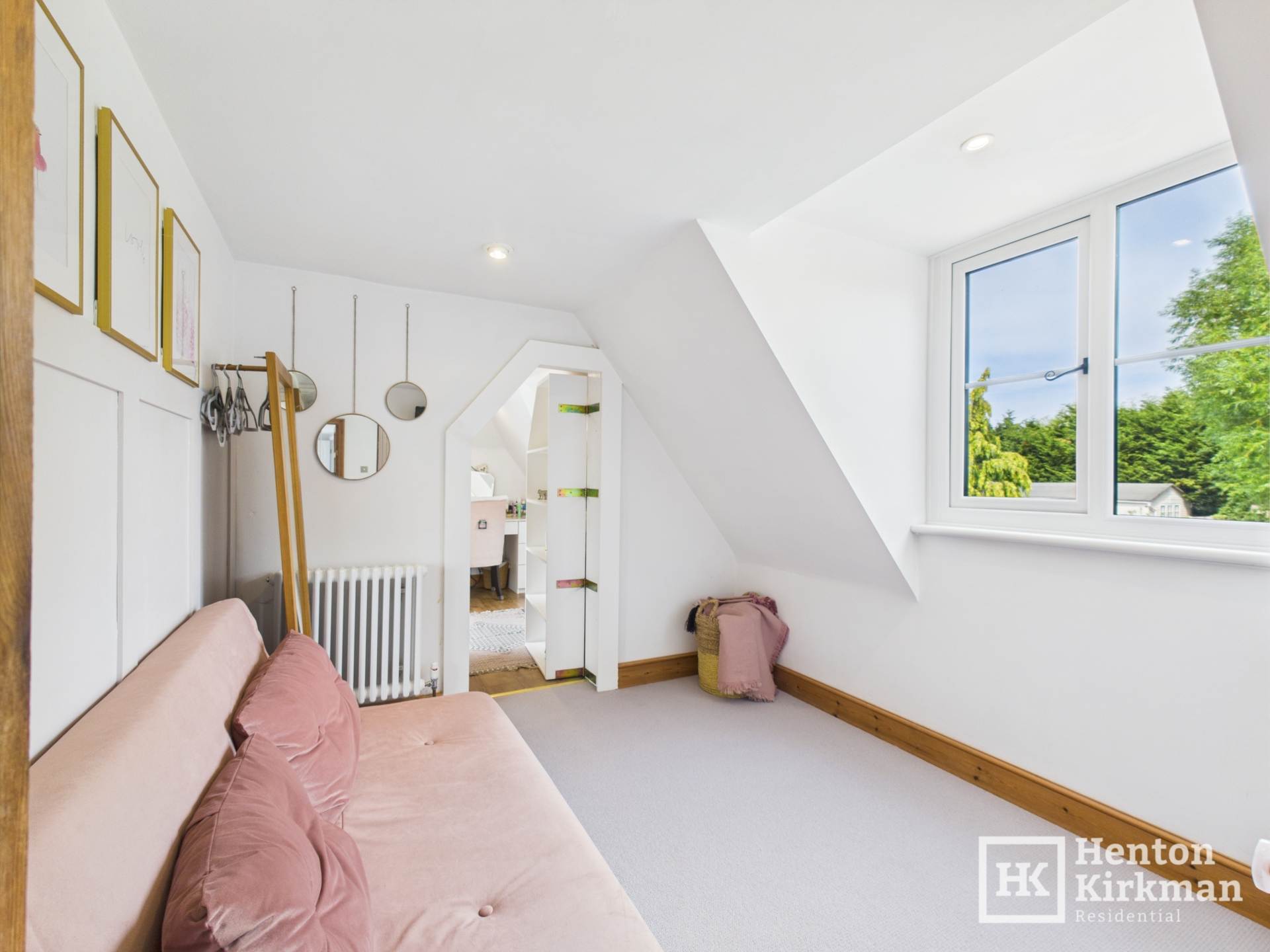 Additional Property Image 3 bedroom Detached for sale in Billericay 25