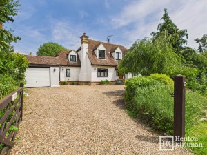 3 bedroom Detached for sale in Billericay
