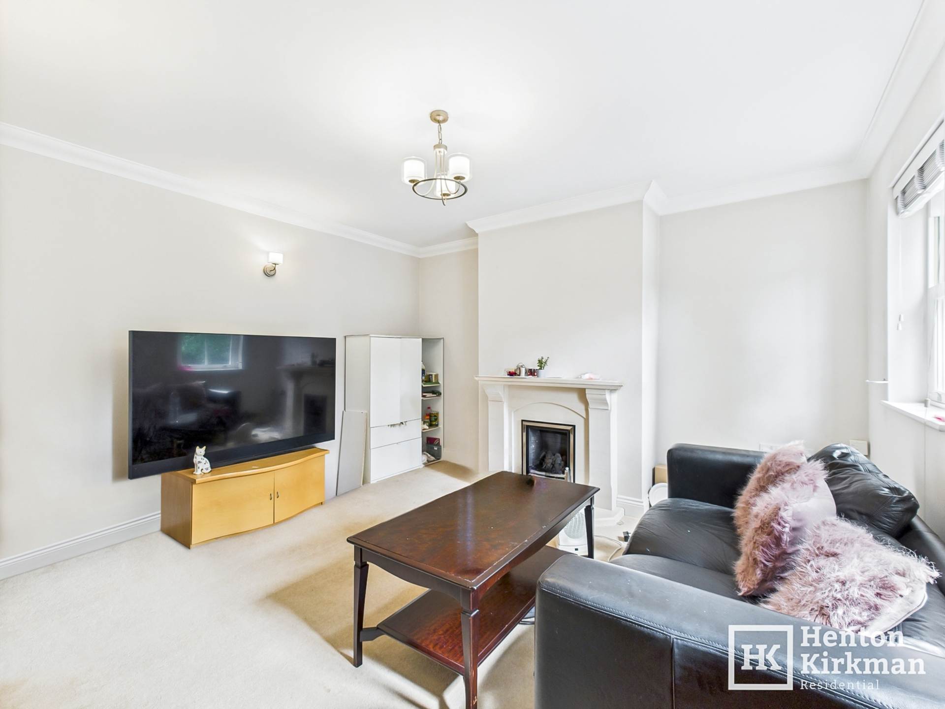Additional Property Image 2 bedroom Terraced for sale in Billericay 5