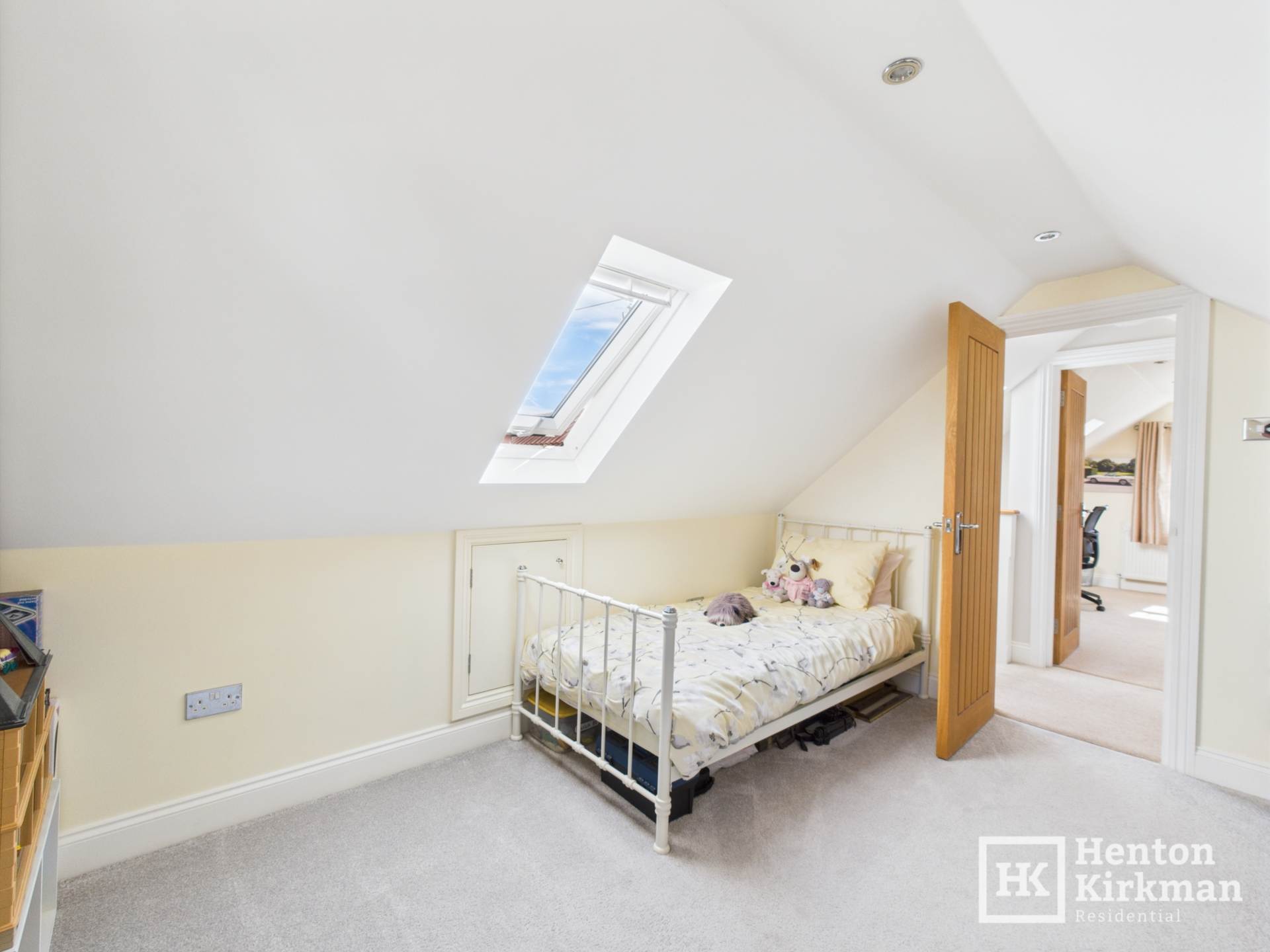 Additional Property Image 6 bedroom Detached for sale in Billericay 26