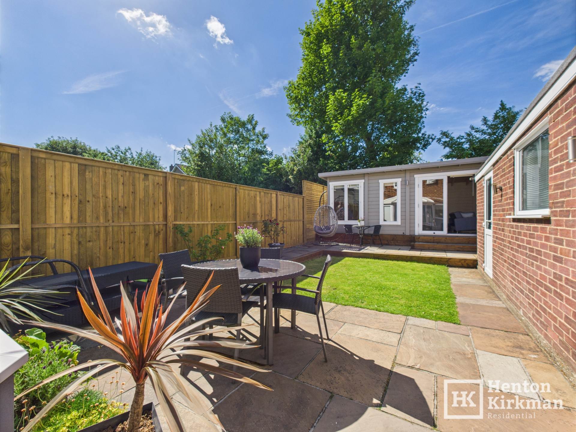 Additional Property Image 3 bedroom Semi Detached for sale in Billericay 2