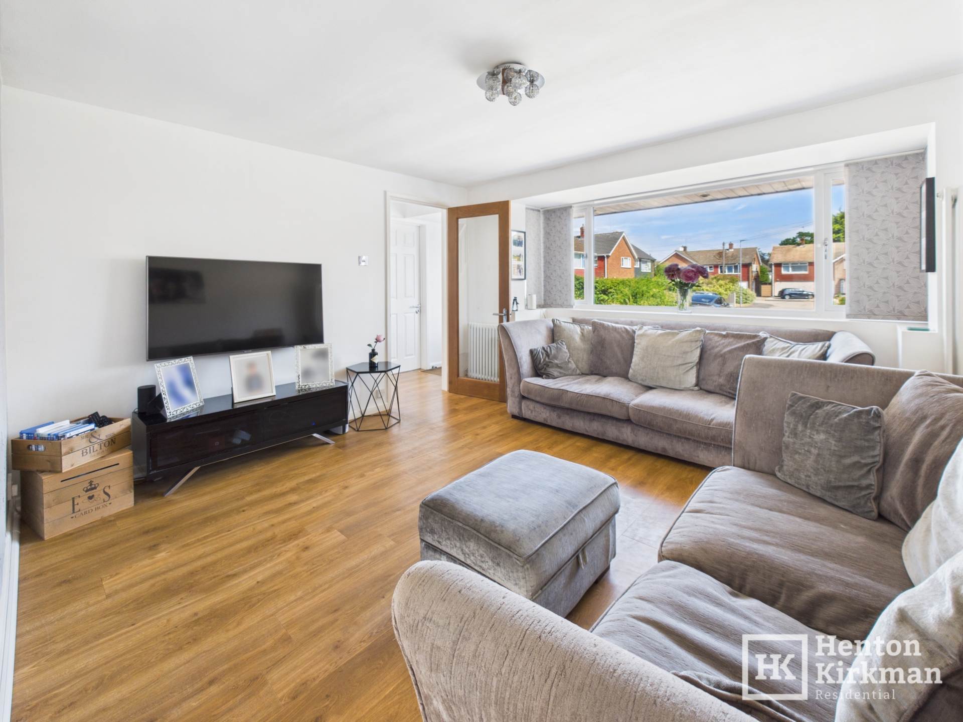 Additional Property Image 3 bedroom Semi Detached for sale in Billericay 5