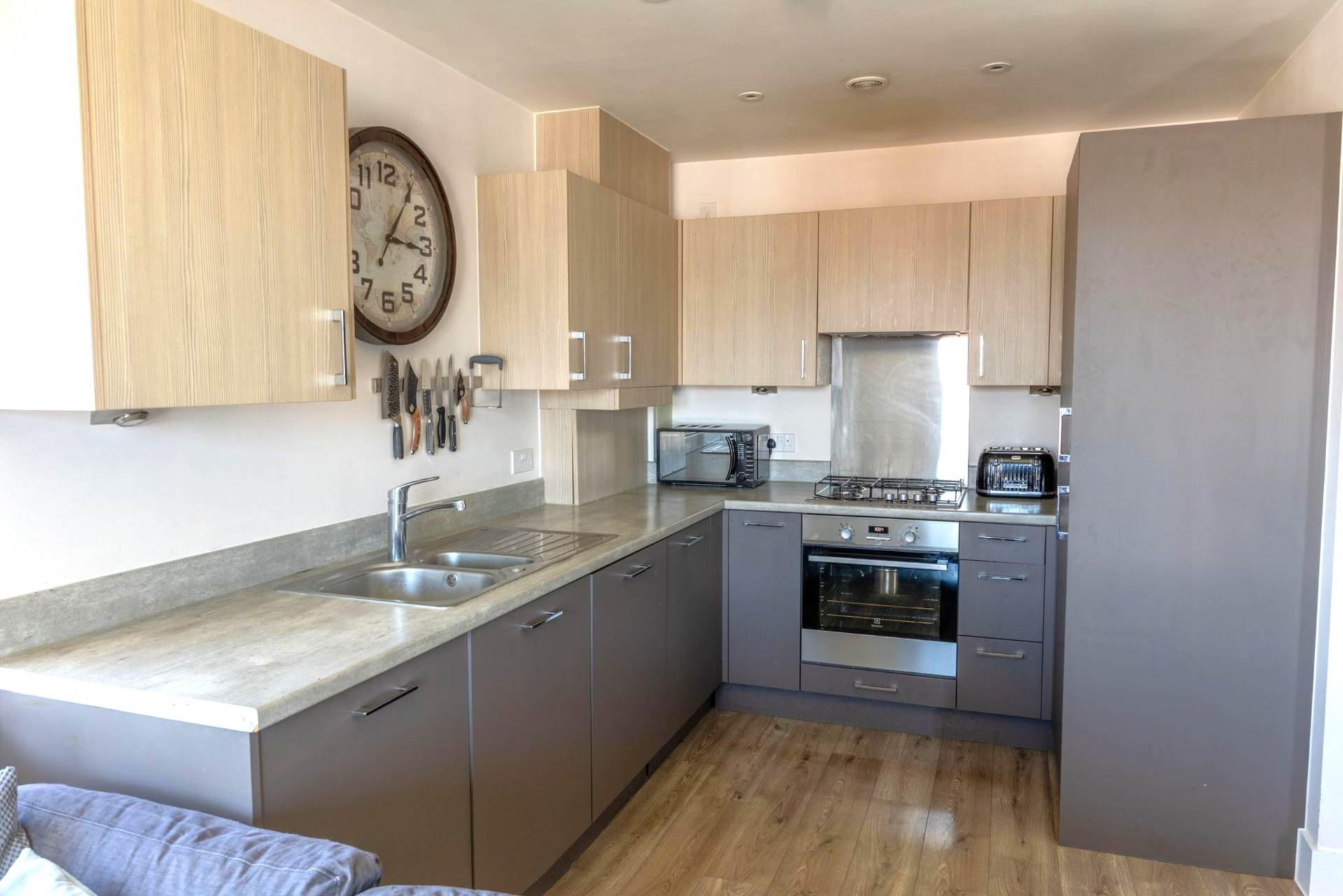 Additional Property Image 2 bedroom Apartment for sale in Chelmsford 6