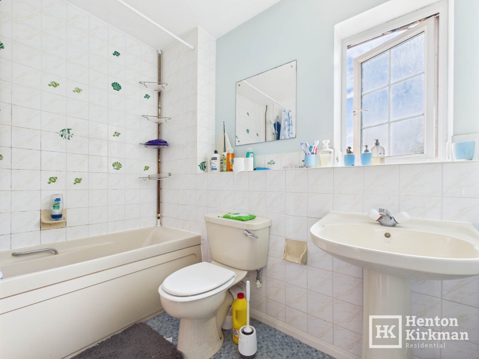 Additional Property Image 2 bedroom Maisonette for sale in Billericay 7