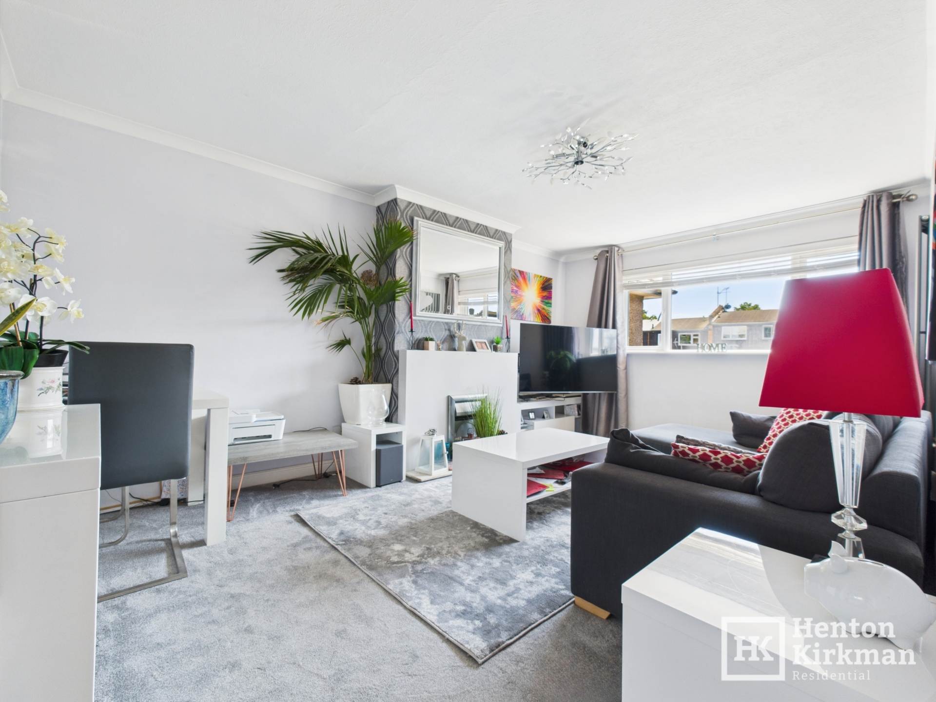 Additional Property Image 2 bedroom Maisonette for sale in Brentwood 2