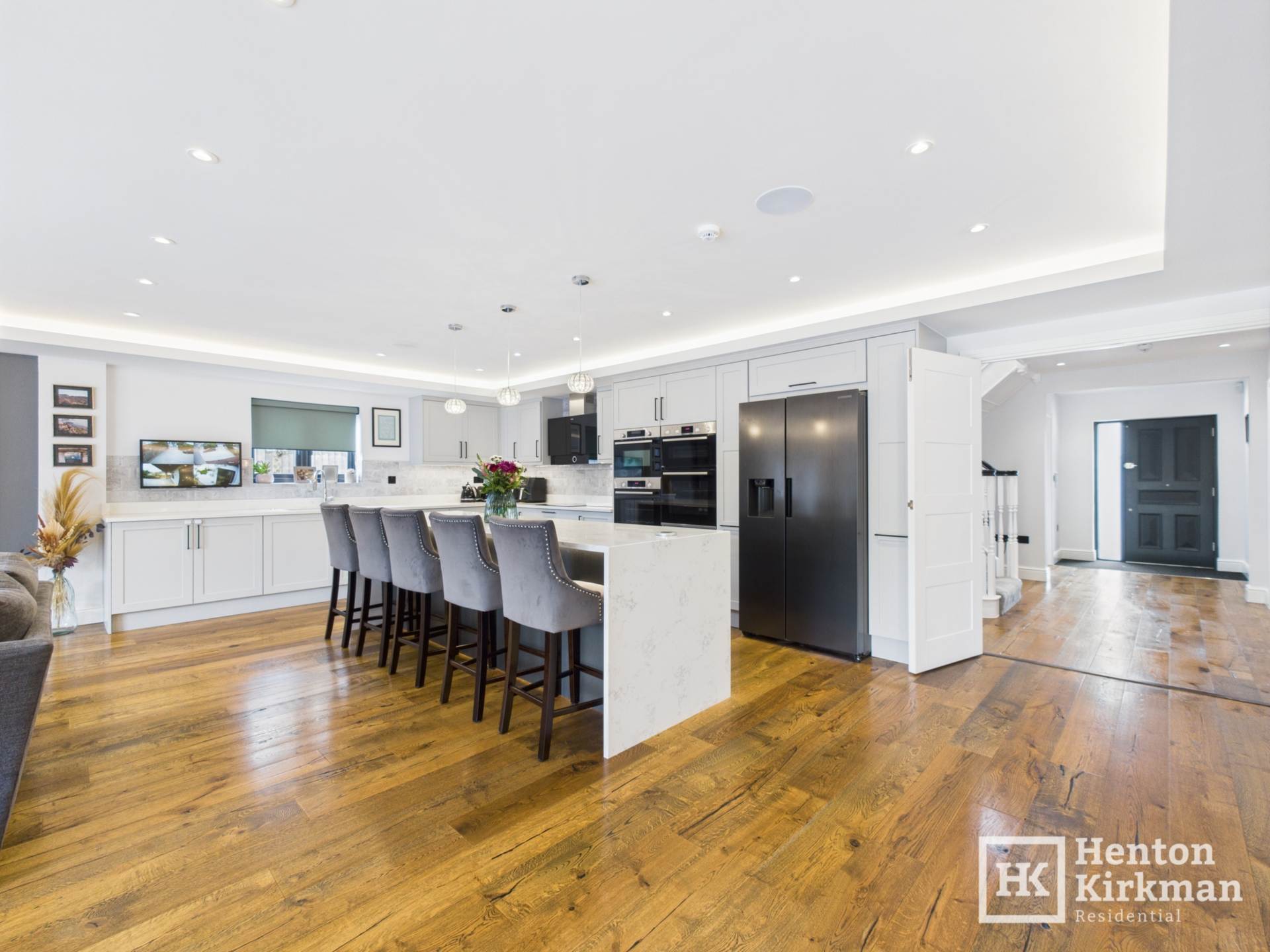 Additional Property Image 4 bedroom Detached for sale in Wickford 5