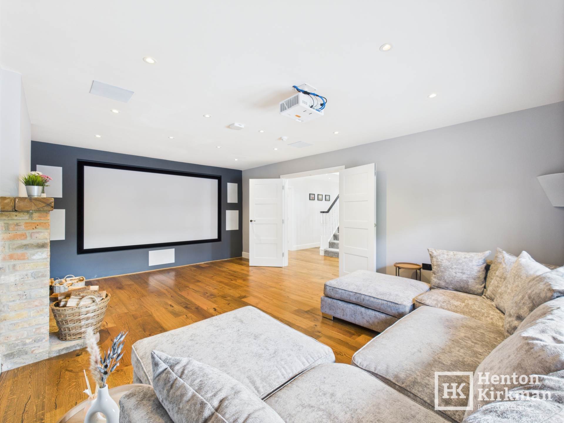 Additional Property Image 4 bedroom Detached for sale in Wickford 10