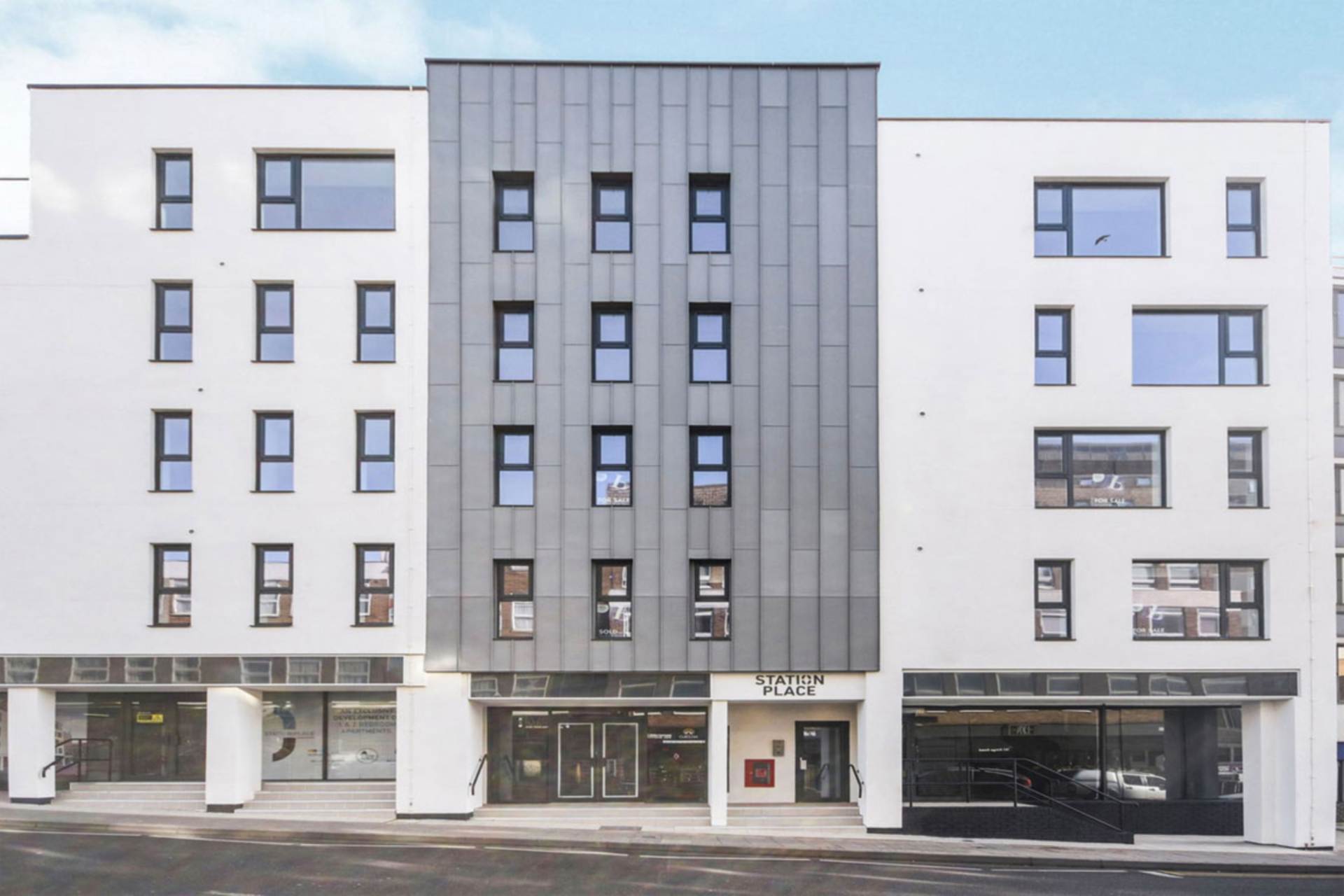 2 bedroom Apartment for sale in Brentwood