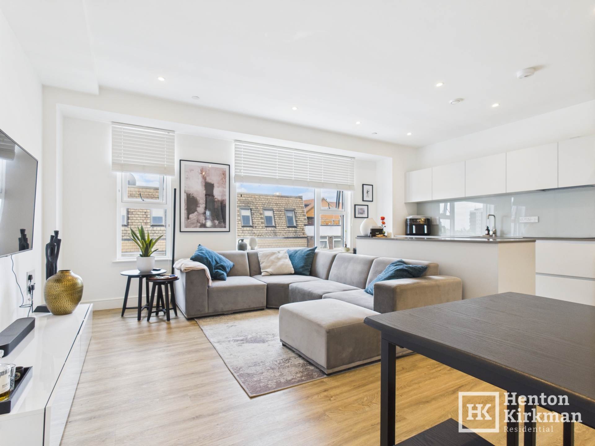 Additional Property Image 2 bedroom Apartment for sale in Brentwood 4