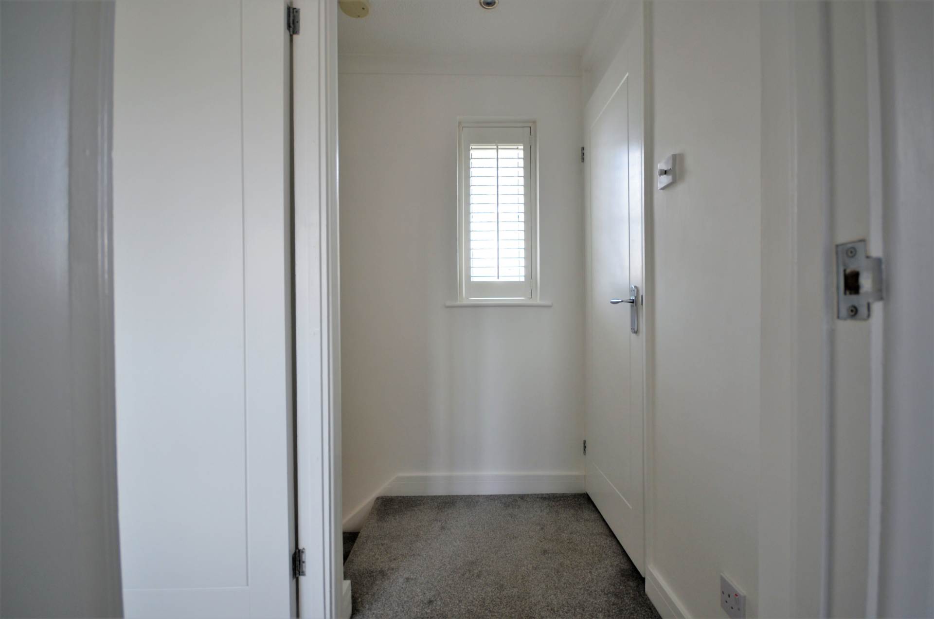 Additional Property Image 1 bedroom Terraced for sale in Billericay 6