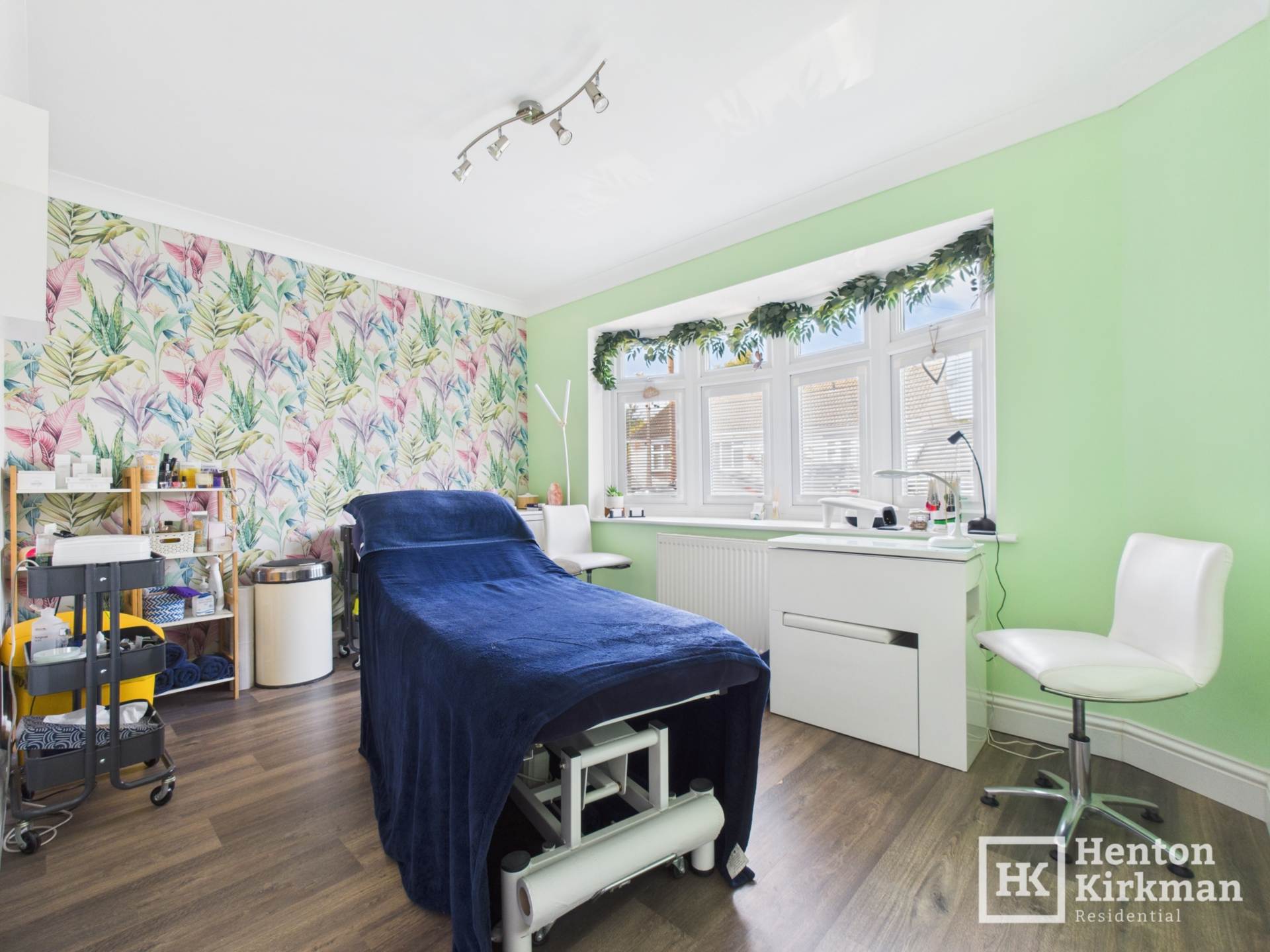 Additional Property Image 4 bedroom Semi Detached for sale in Billericay 10