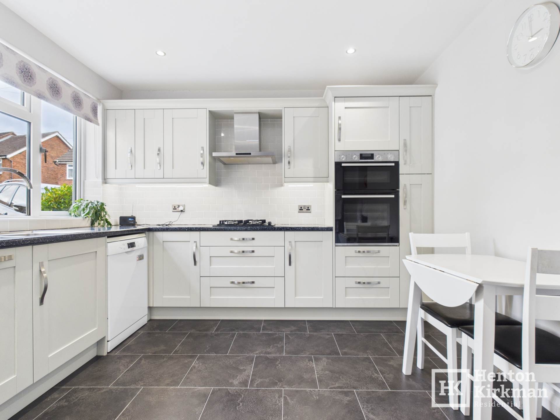 Additional Property Image 3 bedroom Semi Detached for sale in Billericay 7