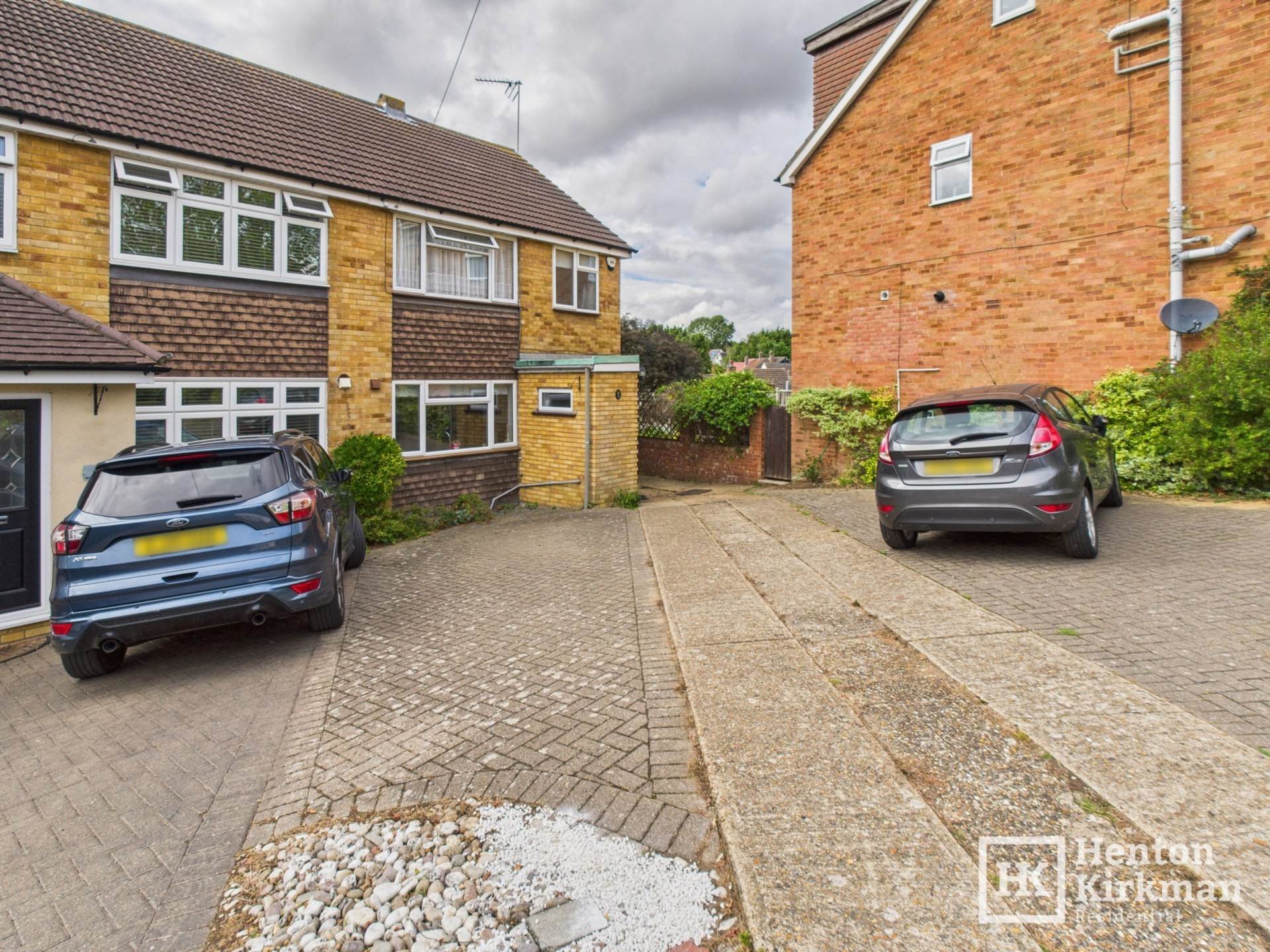 Additional Property Image 3 bedroom Semi Detached for sale in Billericay 18