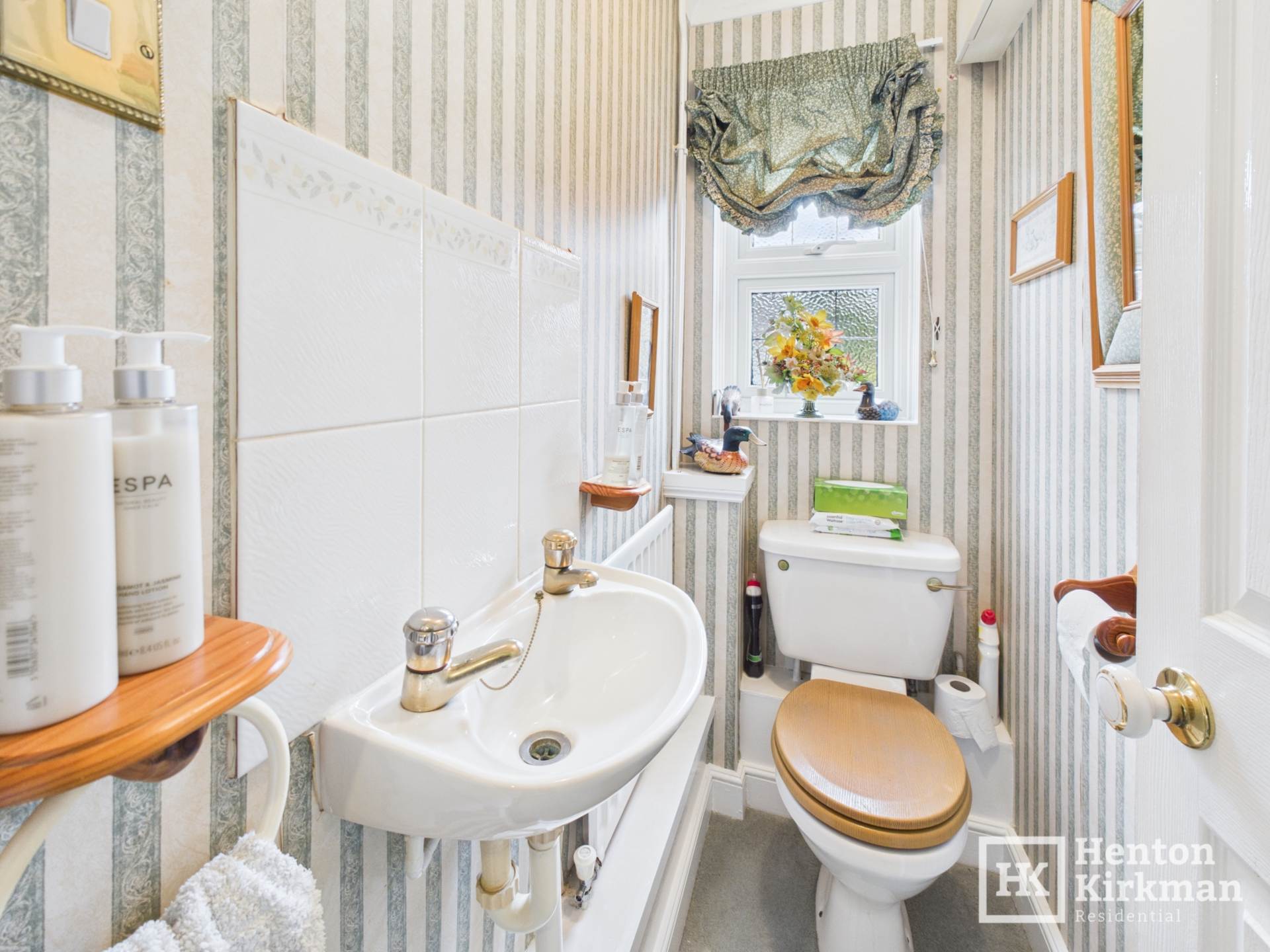Additional Property Image 4 bedroom Detached for sale in Billericay 10