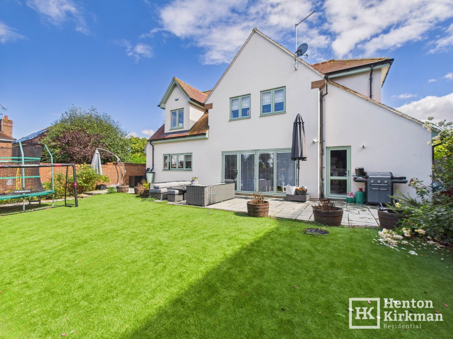 Additional Property Image 4 bedroom Detached for sale in Billericay 2