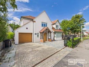 4 bedroom Detached for sale in Billericay
