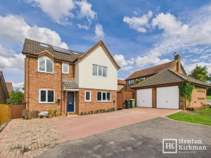 6 bedroom Detached for sale in Basildon
