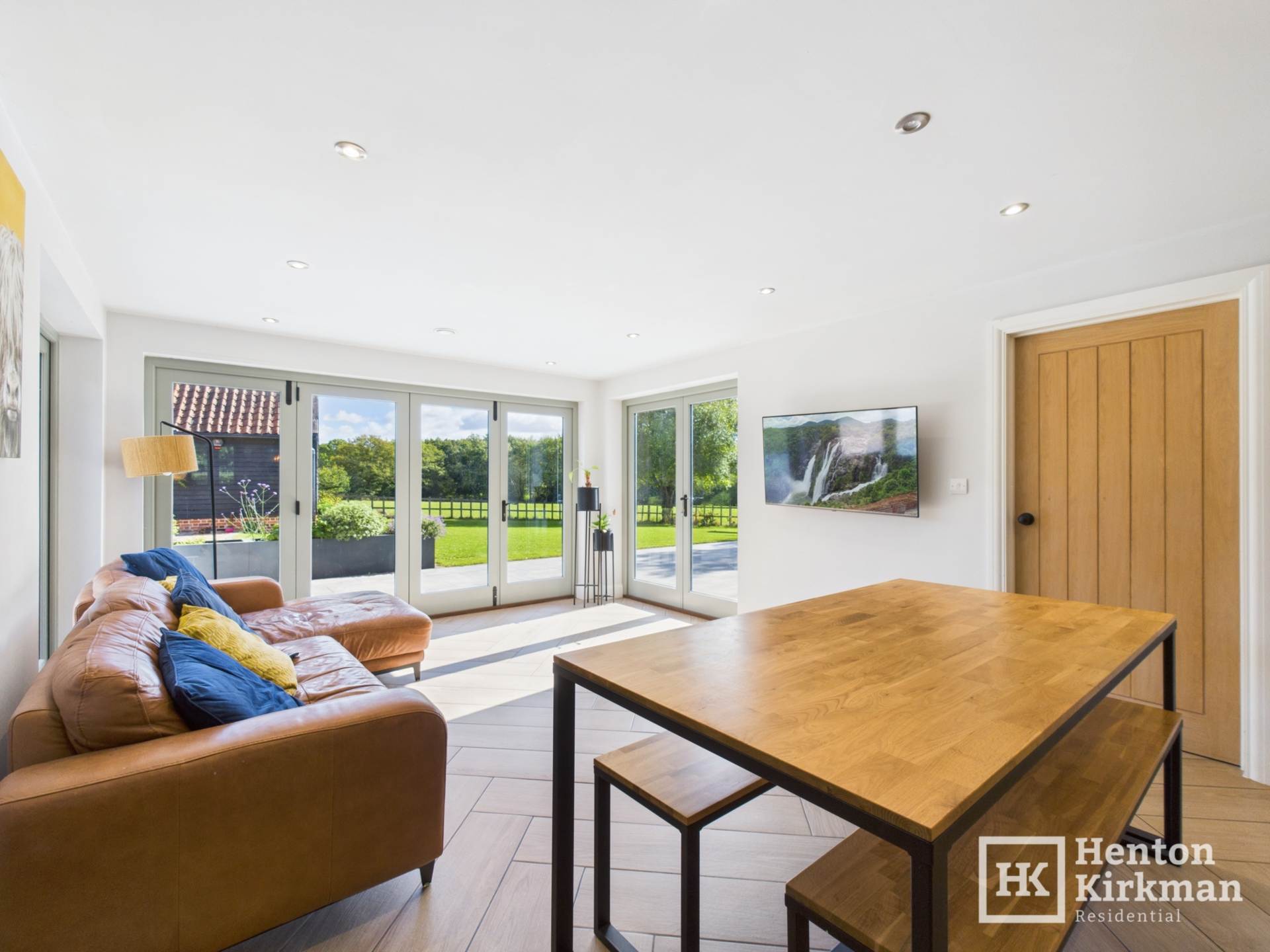 Additional Property Image 3 bedroom Detached for sale in Ingatestone 9