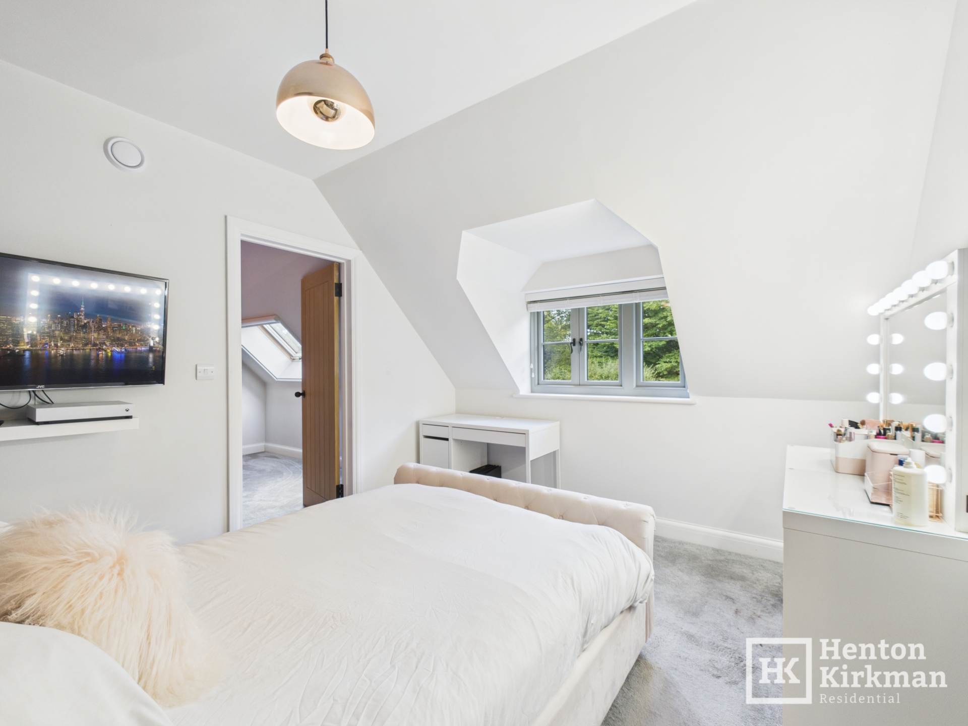Additional Property Image 3 bedroom Detached for sale in Ingatestone 21