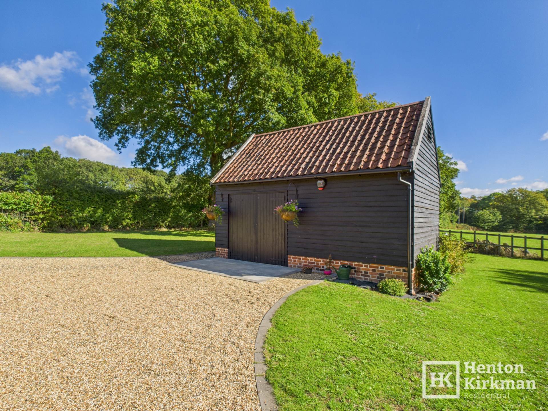 Additional Property Image 3 bedroom Detached for sale in Ingatestone 30
