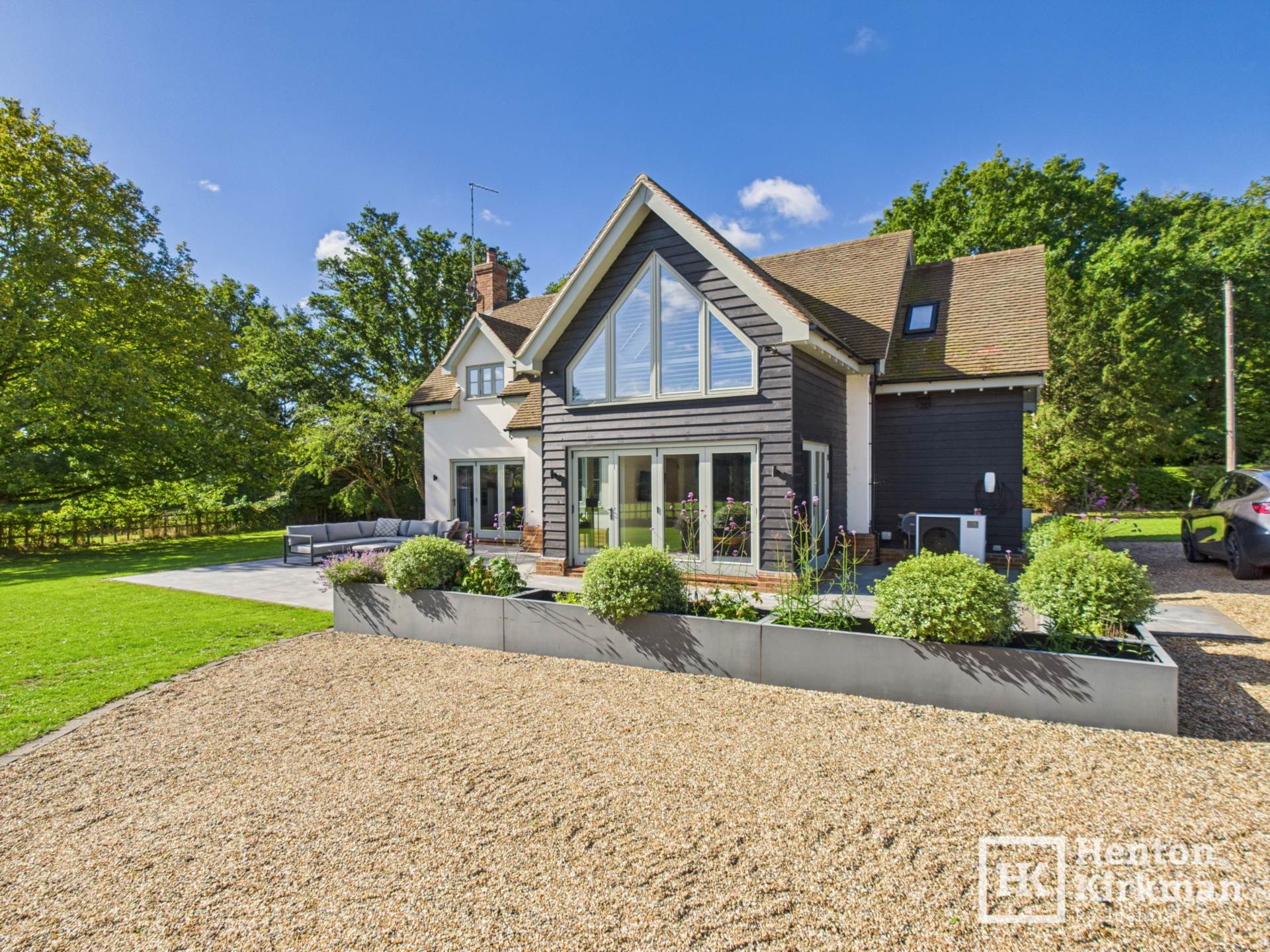 Additional Property Image 3 bedroom Detached for sale in Ingatestone 35