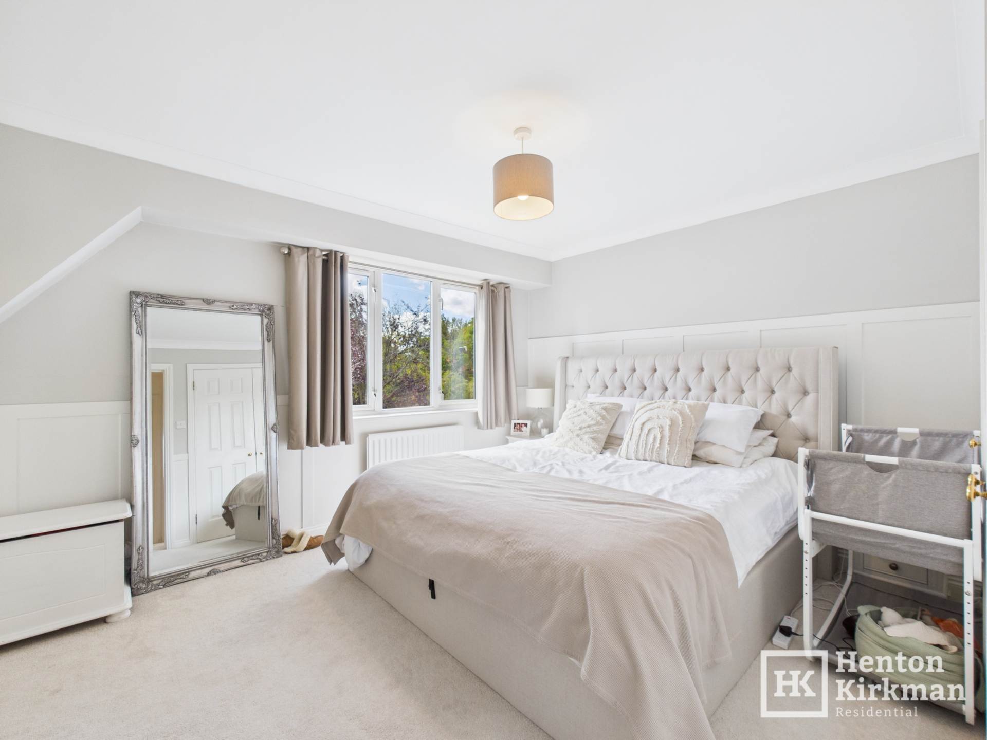 Additional Property Image 4 bedroom Detached for sale in Billericay 13