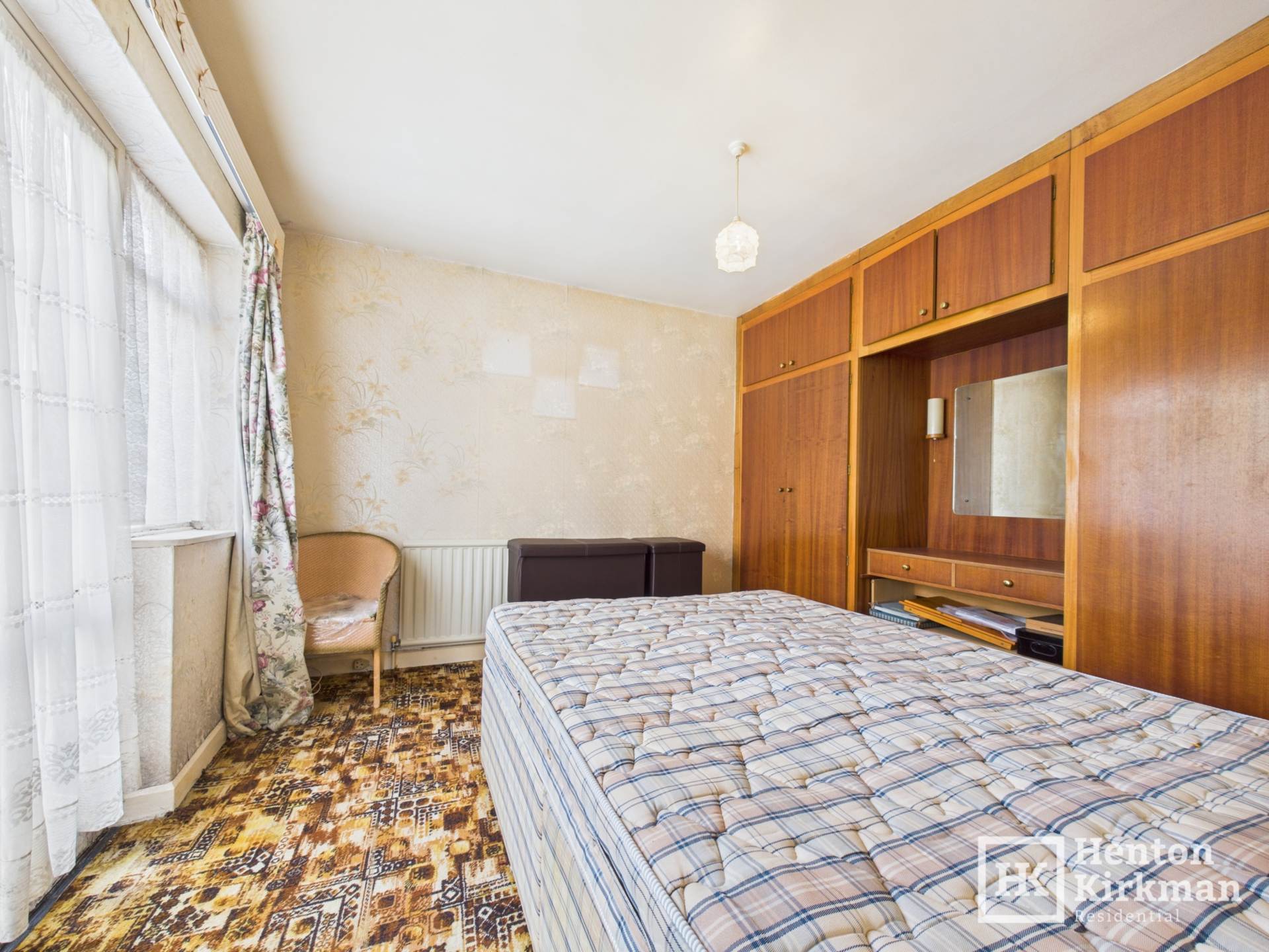 Additional Property Image 2 bedroom Semi Detached Bungalow for sale in Billericay 8