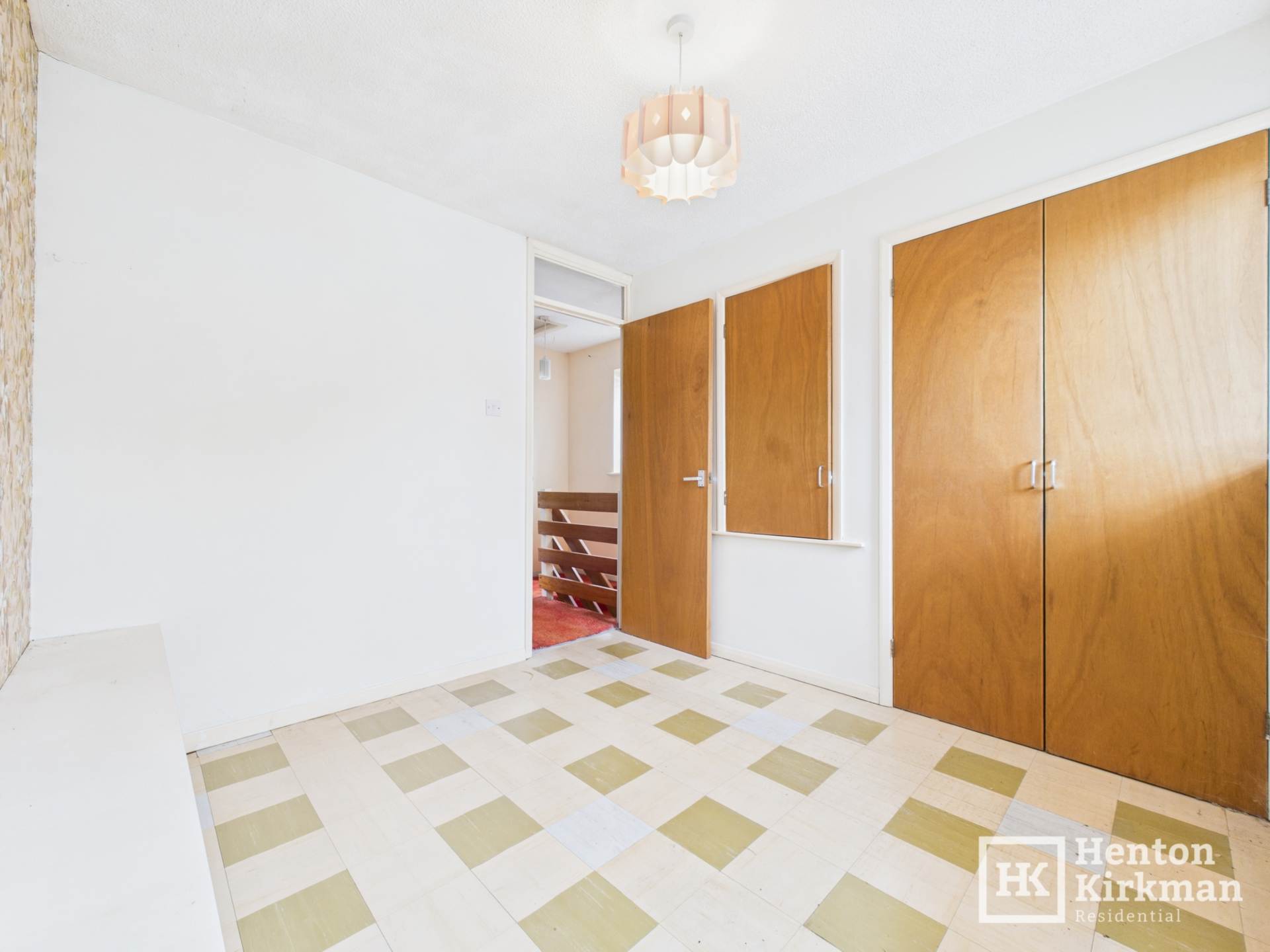 Additional Property Image 2 bedroom Terraced for sale in Billericay 10