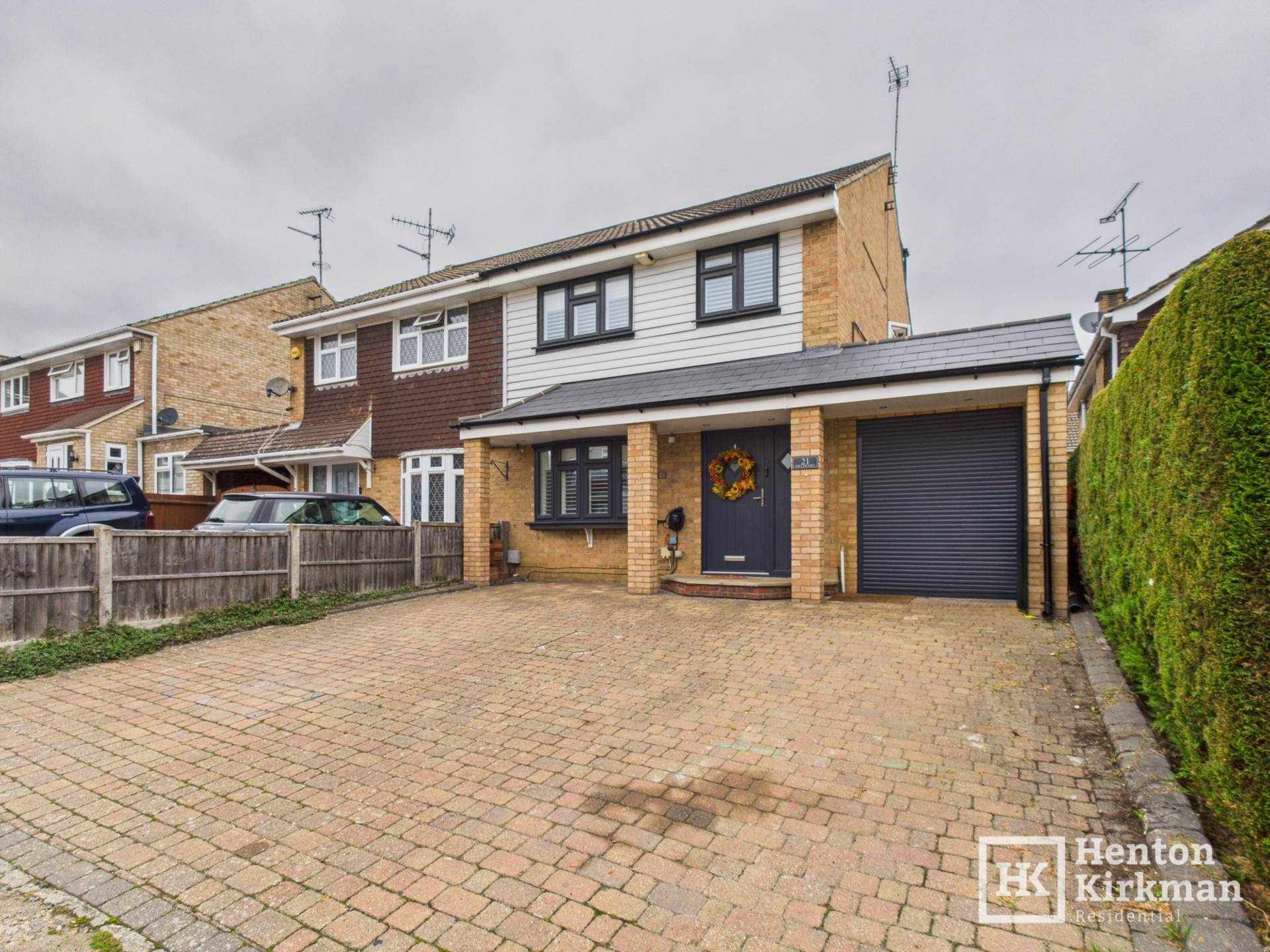 4 bedroom Semi Detached for sale in Billericay