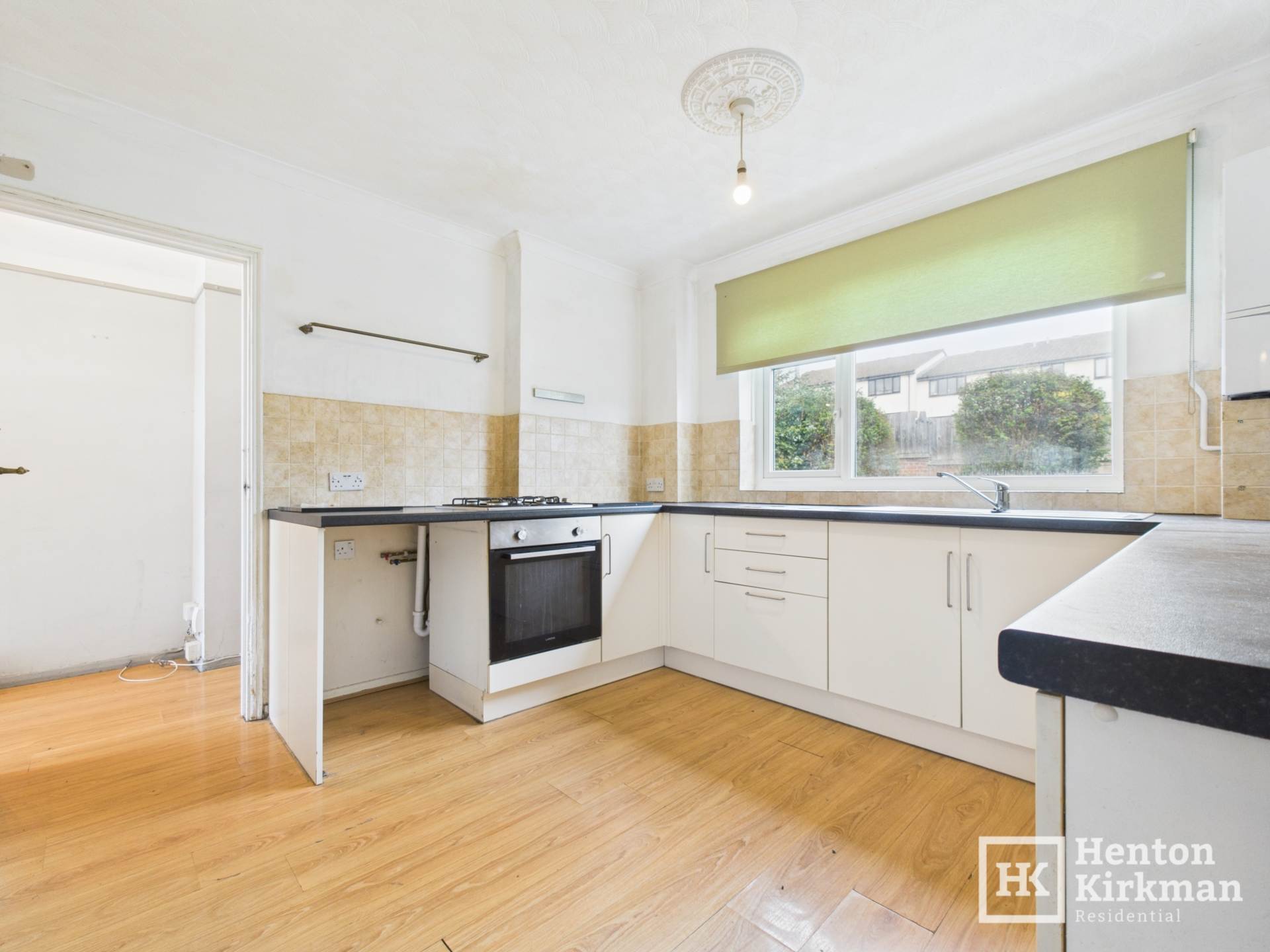 Additional Property Image 3 bedroom Terraced for sale in Billericay 5