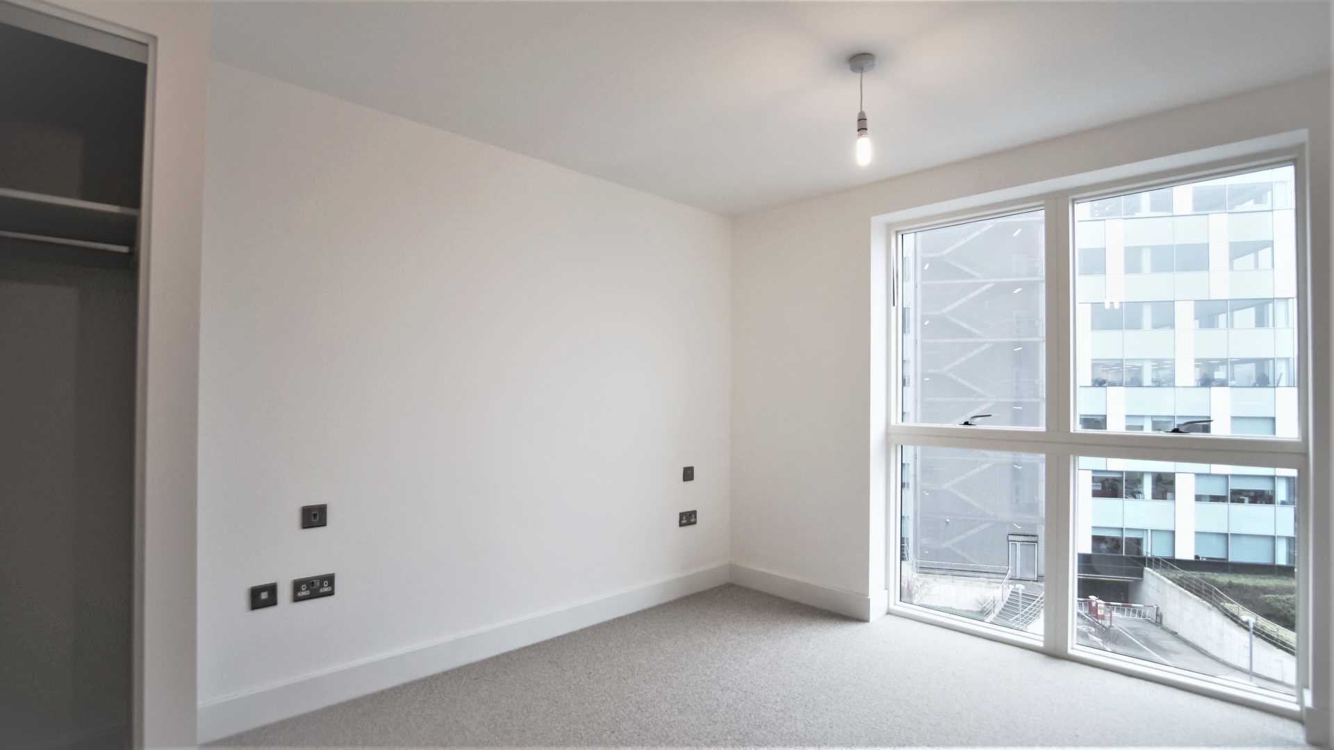 Additional Property Image 2 bedroom Flat to rent in London 3