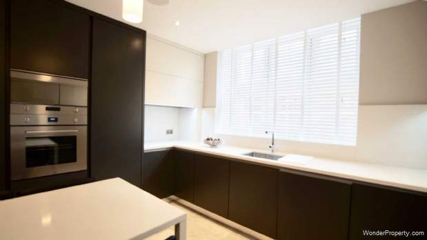 Additional Property Image 4 bedroom Apartment for sale in London 8