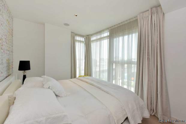 Additional Property Image 3 bedroom Flat for sale in London 8