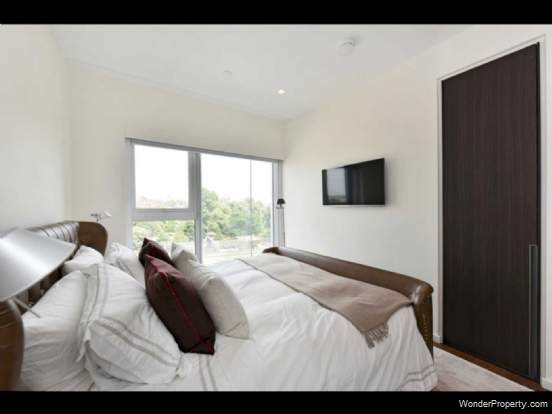 Additional Property Image 3 bedroom Apartment to rent in London 10