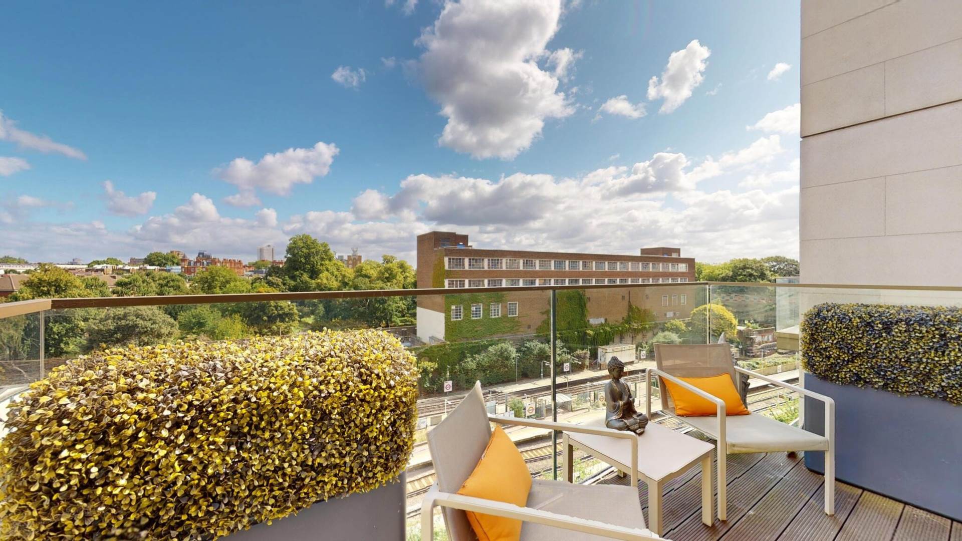 Additional Property Image 3 bedroom Apartment to rent in London 15