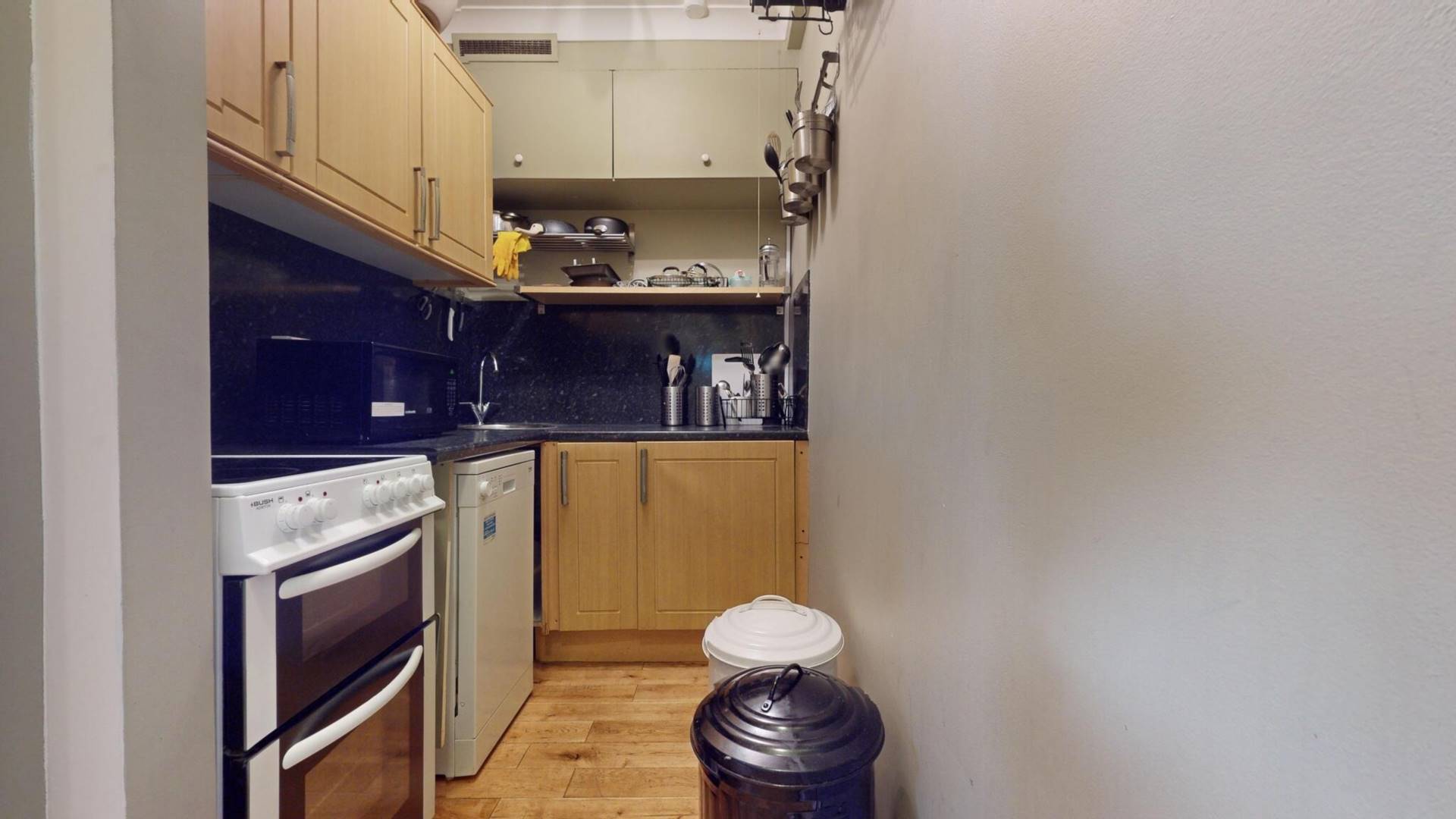 Additional Property Image 1 bedroom Flat to rent in London 9