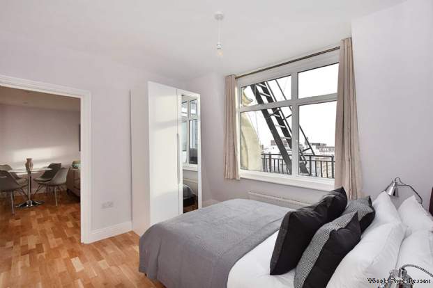 1 bedroom Apartment for sale in London
